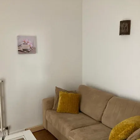 Apartment Aux Deux Colombes Avec Balcon Et Garage Pamiers